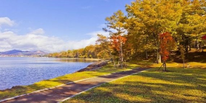 Cong-vien-ben-ho-Asahigaoka