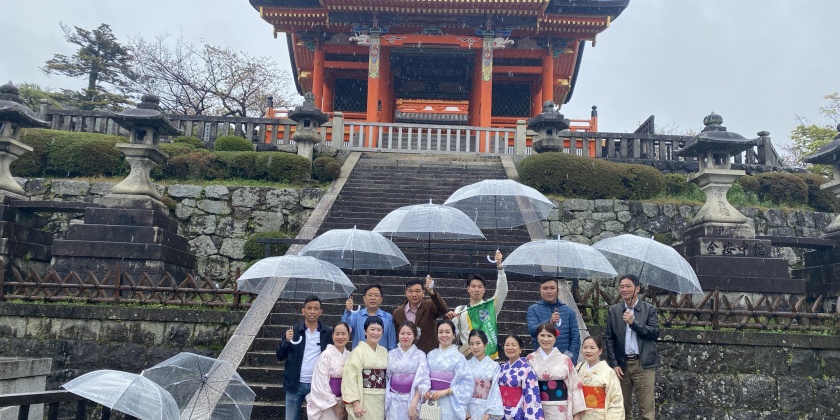 z4244613052483_4f726d863749f7d03d7563dd148794c9